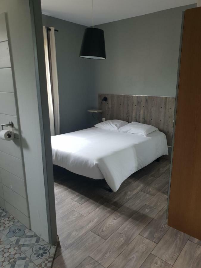 Hotel Cote et Lac Biscarrosse Buitenkant foto
