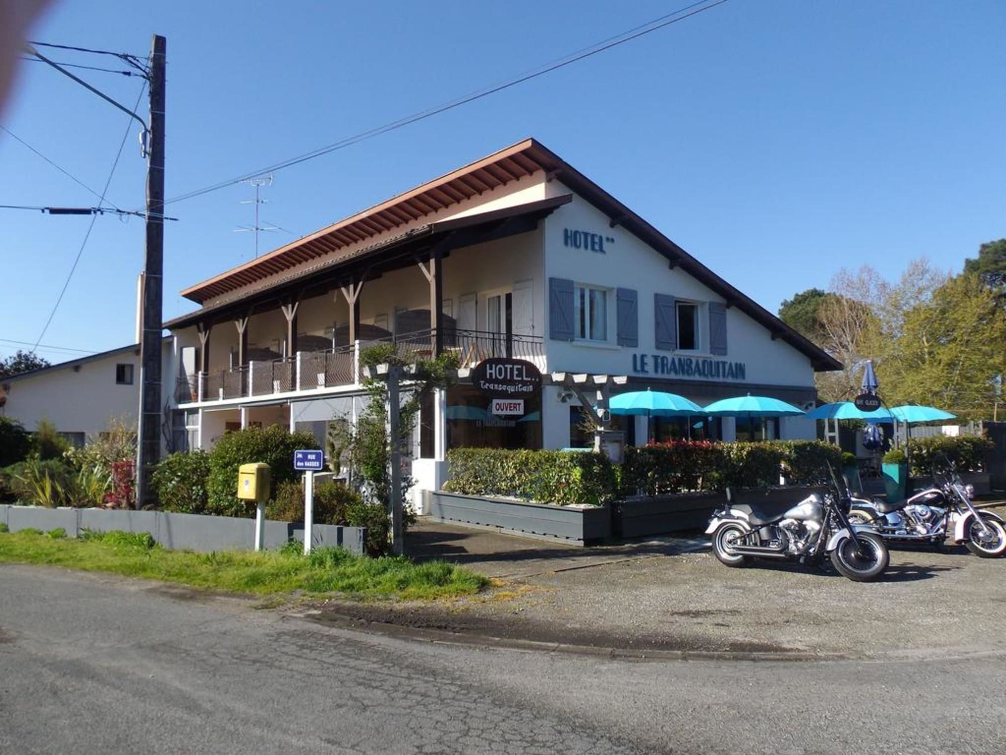 Hotel Cote et Lac Biscarrosse Buitenkant foto